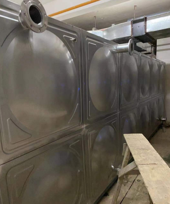 襄阳日常维护不锈钢水箱的流程是怎样的